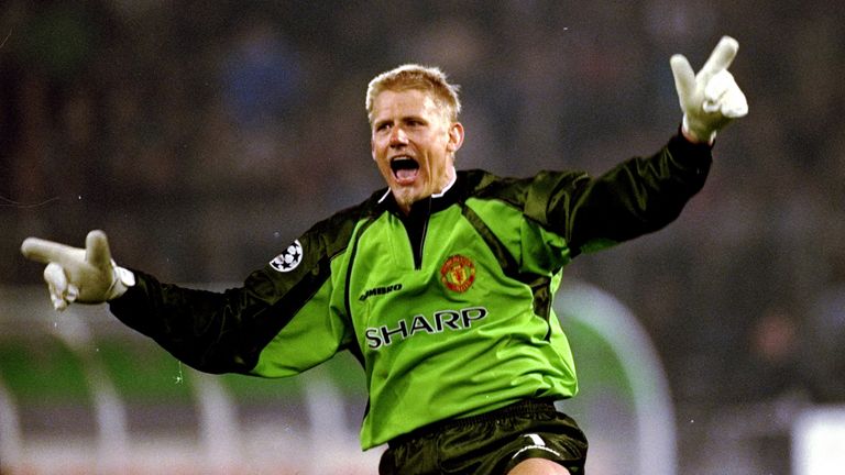 Peter Schmeichel được biết đến là một trong thủ môn huyền thoại MU